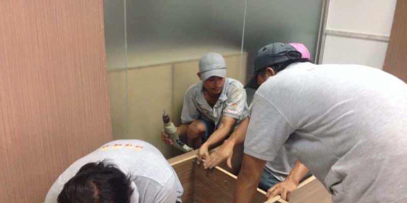 Nhân viên vận chuyển văn phòng trọn gói quận 8