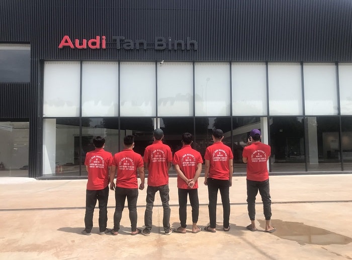 VietMoving vận chuyển kho của Audi Tân Bình